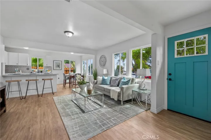 1461 E 9th Street, Upland, California 91786