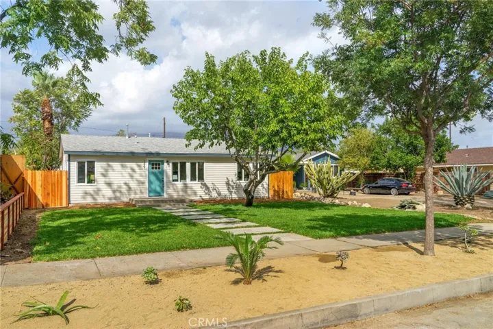 1461 E 9th Street, Upland, California 91786