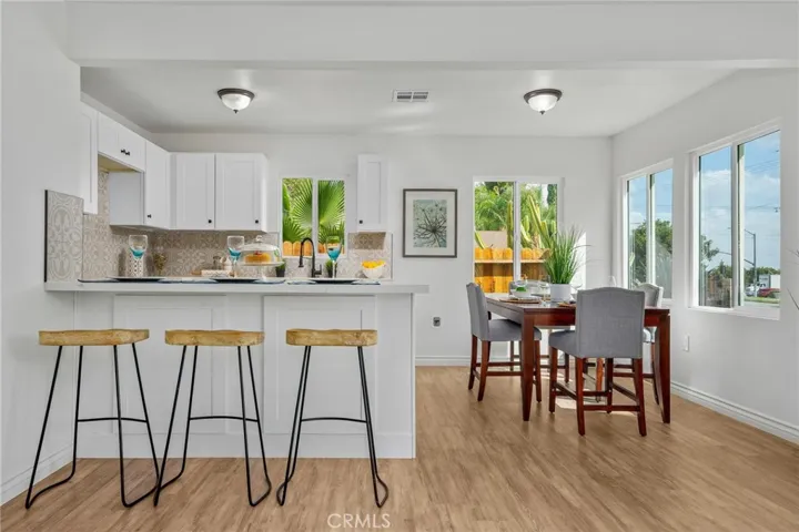 1461 E 9th Street, Upland, California 91786