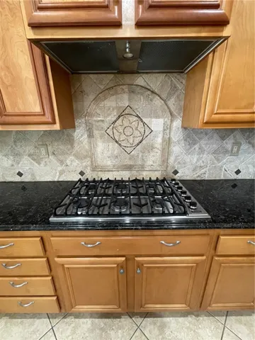 Six-Burner Gas Cooktop