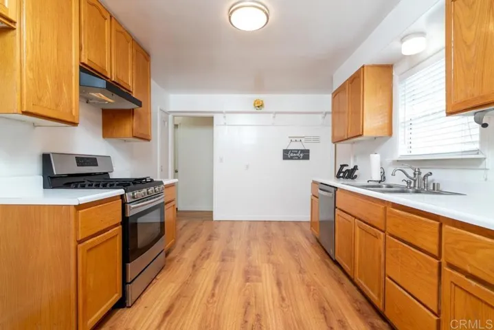 628 N Hazel Street, La Habra, California 90631