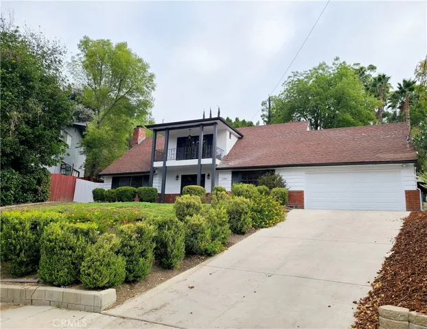 21801 Providencia Street, Woodland Hills, California 91364
