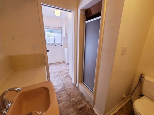 21801 Providencia Street, Woodland Hills, California 91364