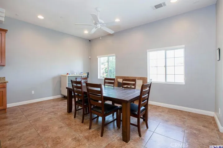699 Winners Circle, San Jacinto, California 92582