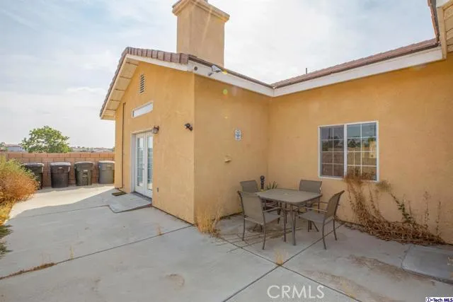 699 Winners Circle, San Jacinto, California 92582