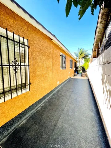 754 E 97th Street, Los Angeles, California 90002