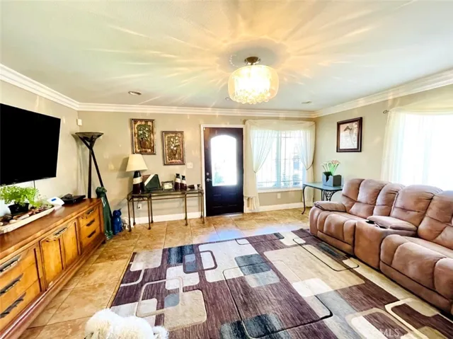 754 E 97th Street, Los Angeles, California 90002
