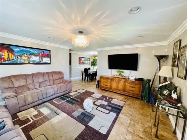 754 E 97th Street, Los Angeles, California 90002