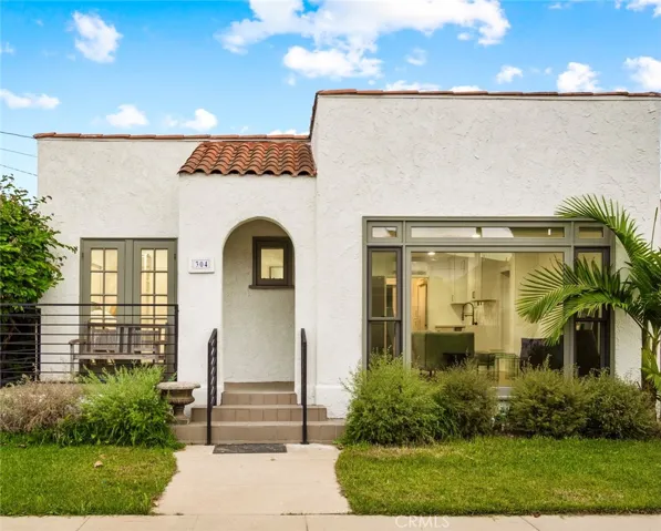 304 Eliot Lane, Long Beach, California 90814