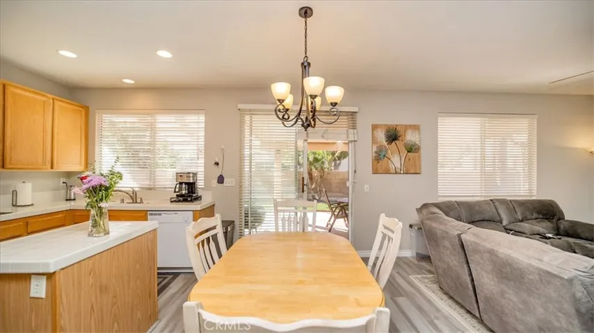 5896 Sawgrass Way, Fontana, California 92336