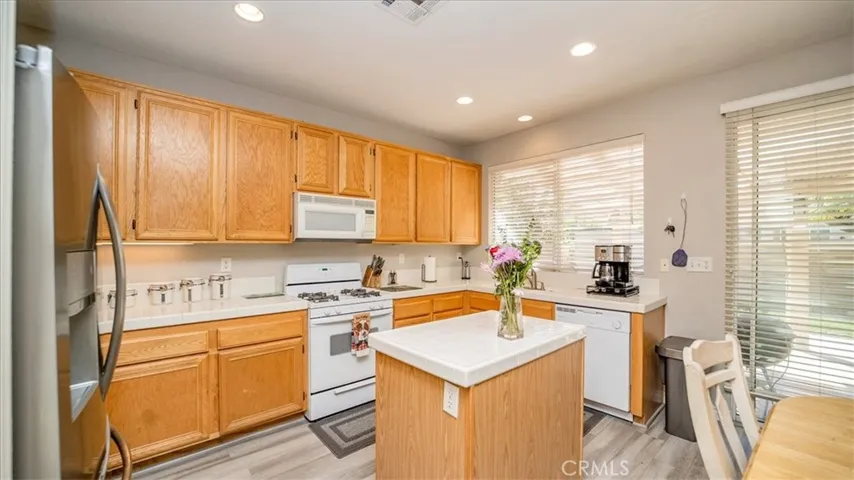 5896 Sawgrass Way, Fontana, California 92336