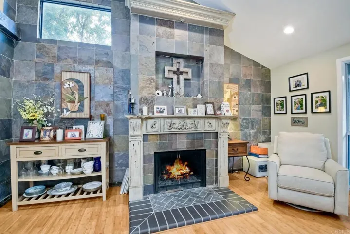851 Mimosa Ave, Vista, California 92081