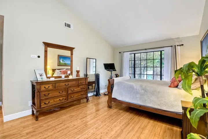 851 Mimosa Ave, Vista, California 92081