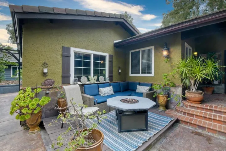 851 Mimosa Ave, Vista, California 92081
