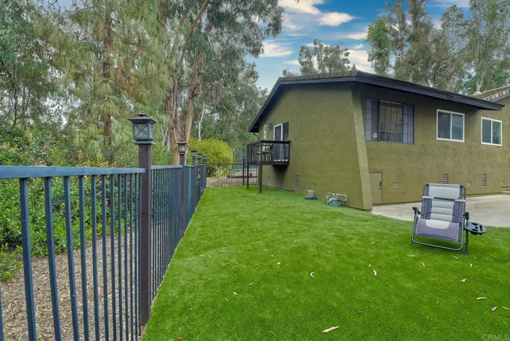 851 Mimosa Ave, Vista, California 92081