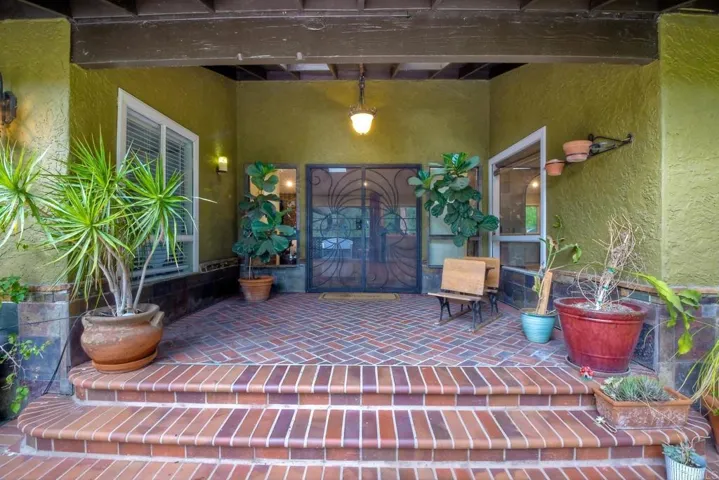 851 Mimosa Ave, Vista, California 92081