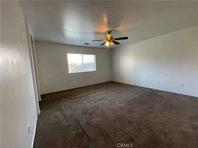 10204 Pyramid Peak Drive, Bakersfield, California 93311