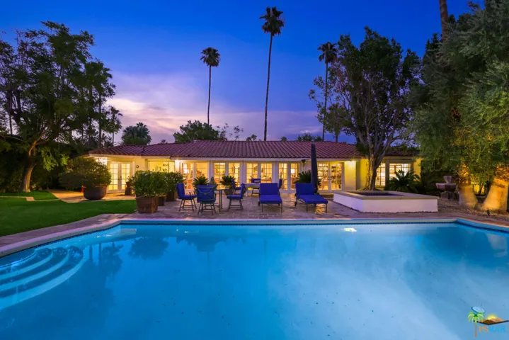 345 W Vista Chino, Palm Springs, California 92262