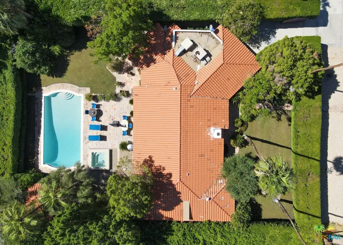 345 W Vista Chino, Palm Springs, California 92262