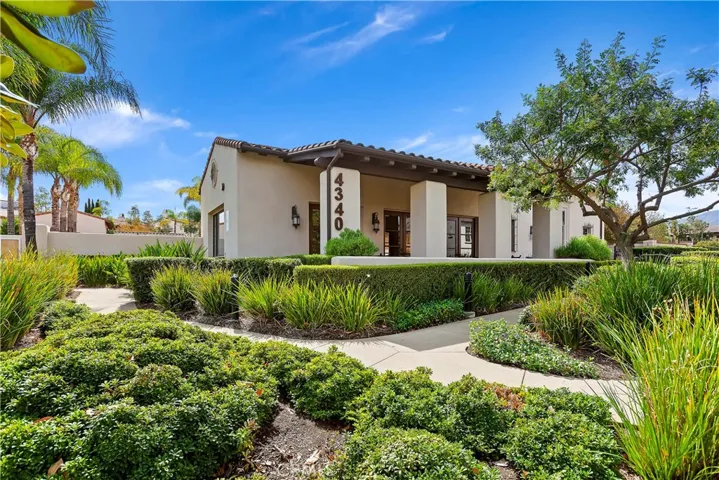 4332 Junction Street 102, Corona, California 92883