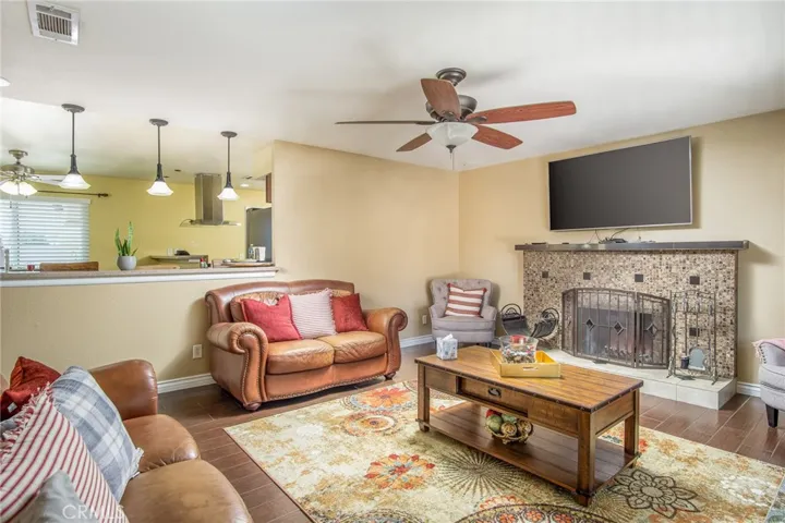120 Cardinal Lane, Redlands, California 92374
