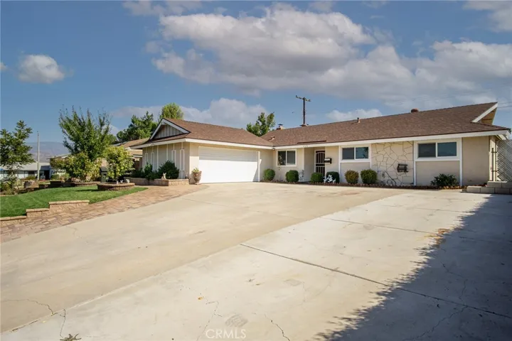 120 Cardinal Lane, Redlands, California 92374