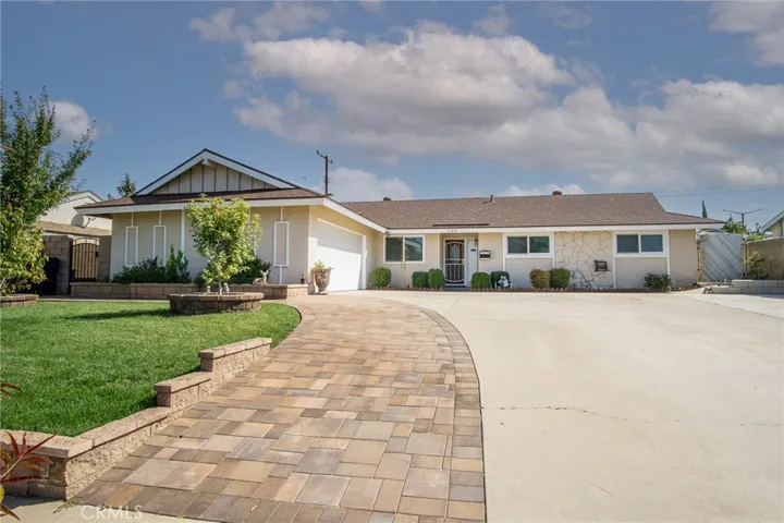 120 Cardinal Lane, Redlands, California 92374