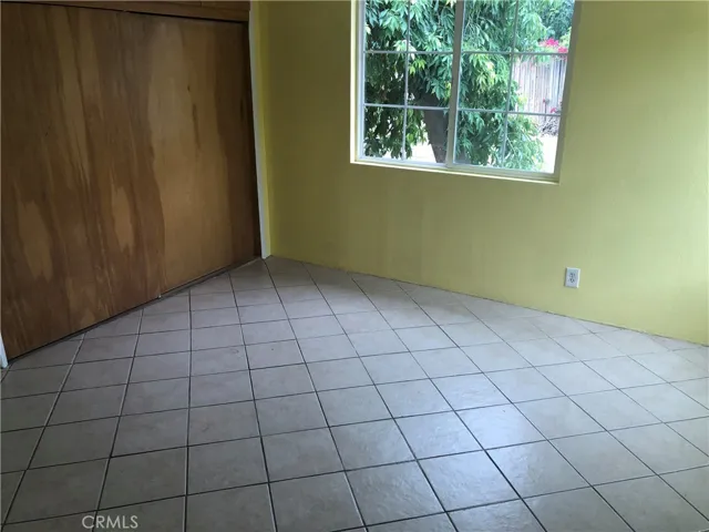 1541 Jantzen Drive, Colton, California 92324