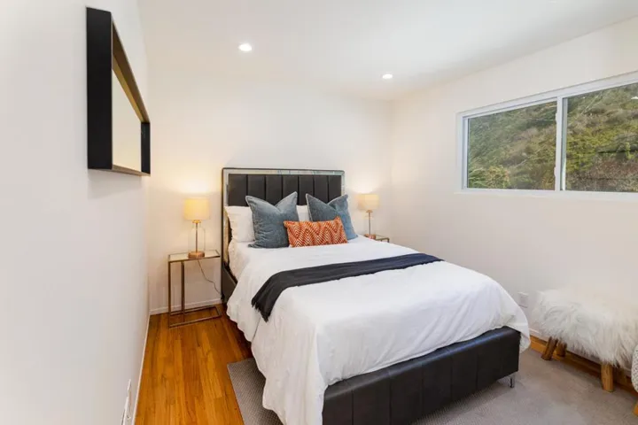 , Pacifica, California 94044