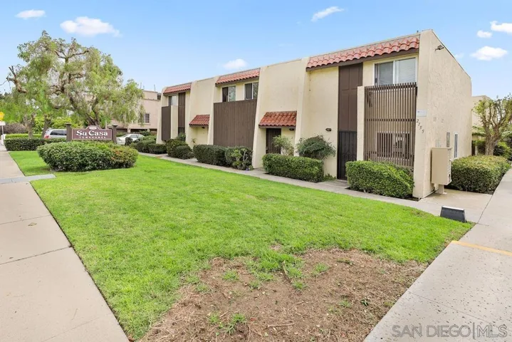 2155 Felspar Street, San Diego, California 92109