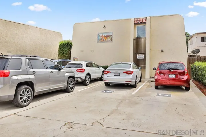 2155 Felspar Street, San Diego, California 92109