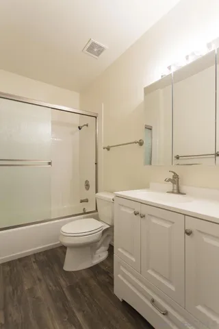 2155 Felspar Street, San Diego, California 92109