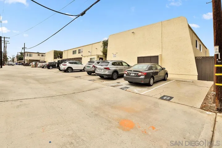 2155 Felspar Street, San Diego, California 92109