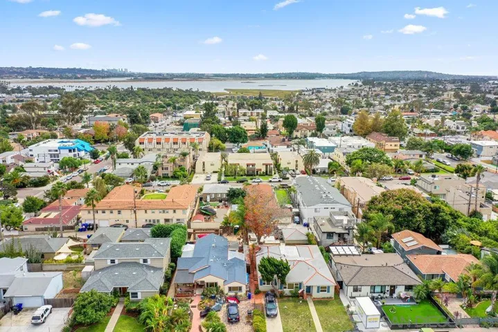 2155 Felspar Street, San Diego, California 92109