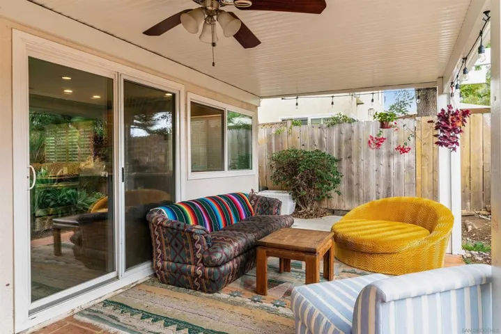 921 Woodlake Dr, Cardiff By The Sea, California 92007