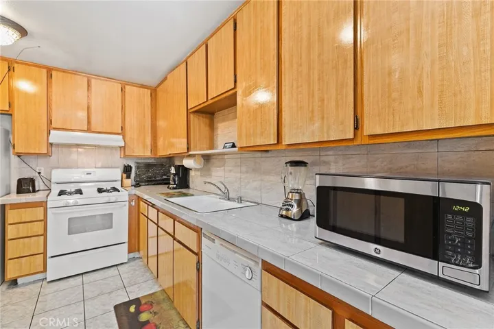 9362 Shadowood Drive B, Montclair, California 91763