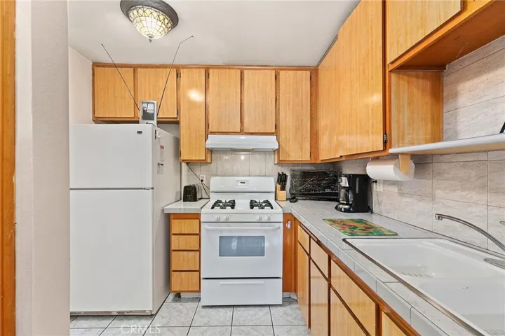 9362 Shadowood Drive B, Montclair, California 91763