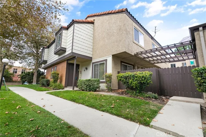 9362 Shadowood Drive B, Montclair, California 91763