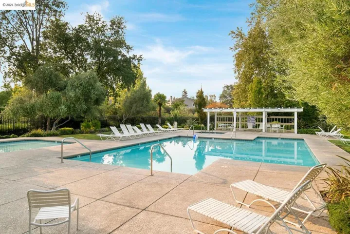 592 Apple Hill Dr, Brentwood (cc), California 94513