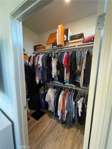18441 W. Montage Lane, Northridge, California 91325