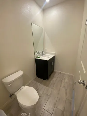 18441 W. Montage Lane, Northridge, California 91325