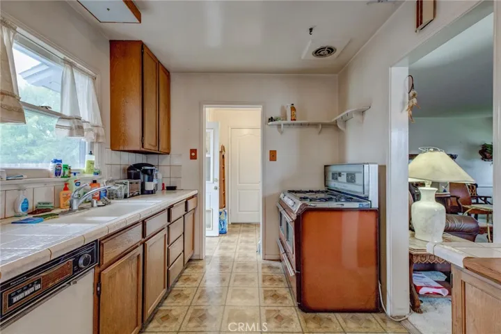 813 E Sycamore Avenue, Orange, California 92866