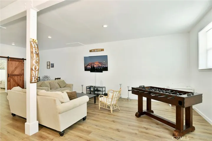 25 Ski Village Drive, Mount Shasta, California 96067
