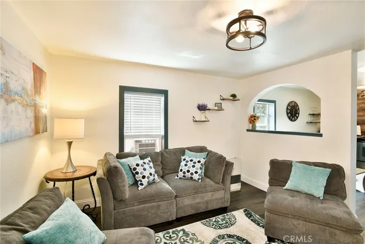25 Ski Village Drive, Mount Shasta, California 96067