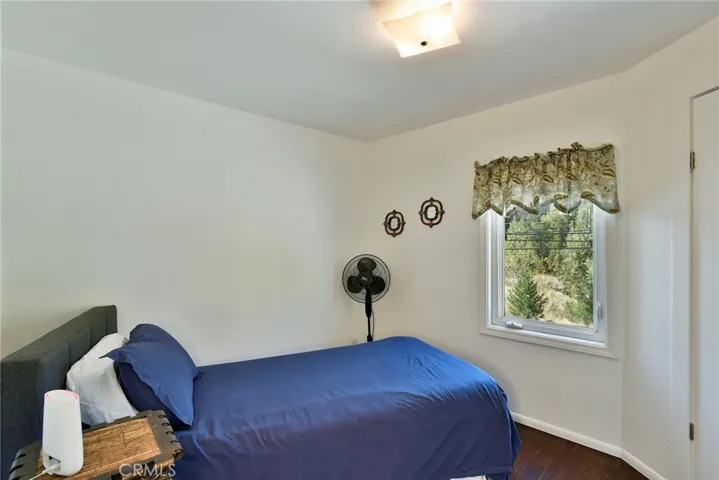 25 Ski Village Drive, Mount Shasta, California 96067