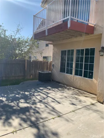 749 W Woodcrest Court, Rialto, California 92376