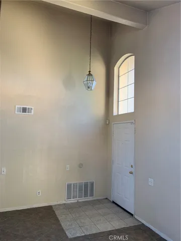 749 W Woodcrest Court, Rialto, California 92376