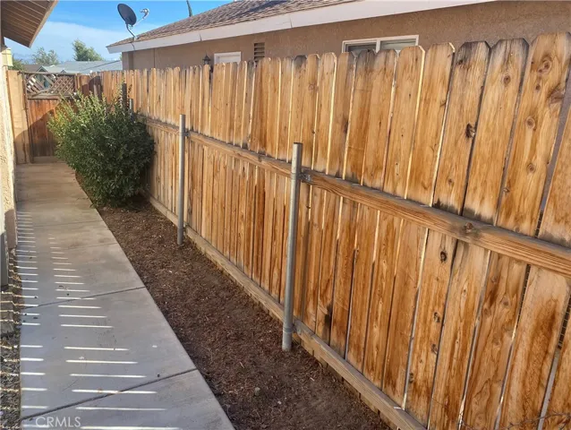 13406 Solitude Circle, Victorville, California 92392