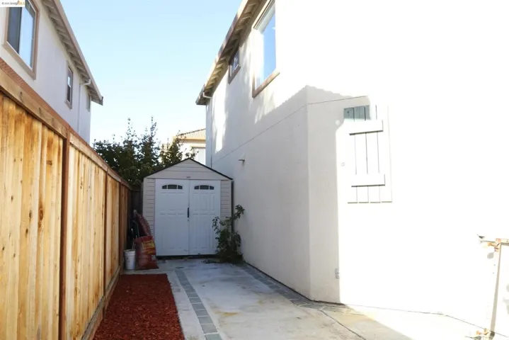 3136 Boulders Ct, Richmond, California 94806