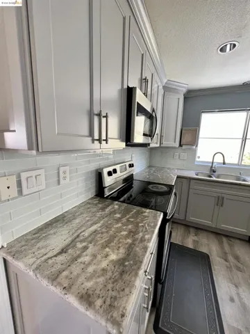 3136 Boulders Ct, Richmond, California 94806
